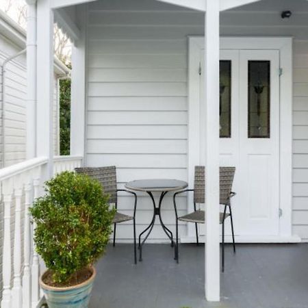 Light-Filled Renovated Villa Walk To Ponsonby Road Auckland Exterior photo