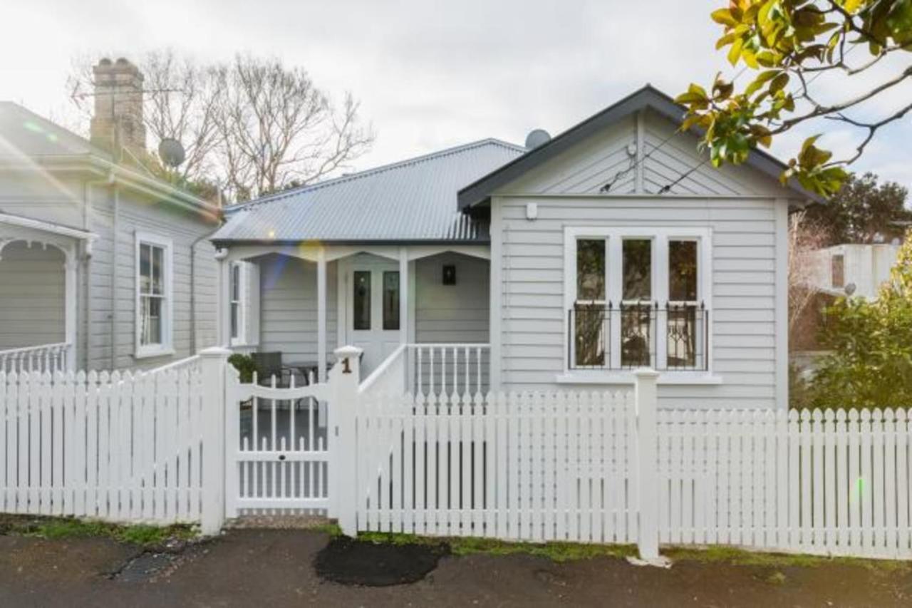 Light-Filled Renovated Villa Walk To Ponsonby Road Auckland Exterior photo